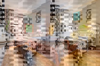 Arena Hotel - Special Class