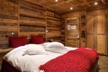 Hostellerie Du Pas De L'ours Relais Et Chateaux
