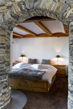 Hostellerie Du Pas De L'ours Relais Et Chateaux