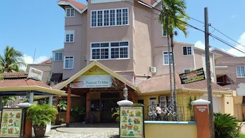 Fisherman's Point Resort