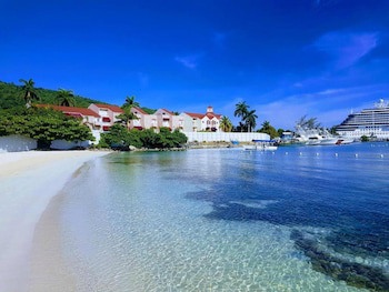 Fisherman's Point Resort