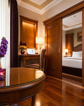Connecting Family Suite