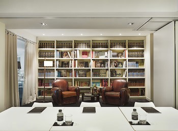Hotel Miro