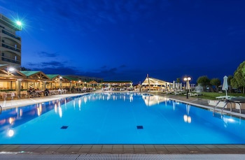 Apollo Beach galeri fotoğrafı