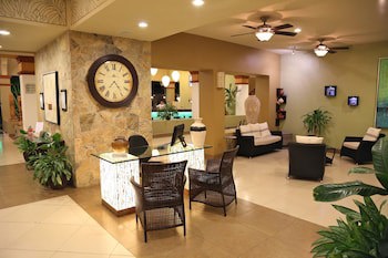 Binniguenda Huatulco & Beach Club