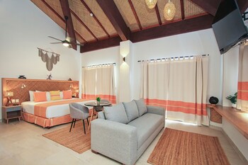 Binniguenda Huatulco & Beach Club