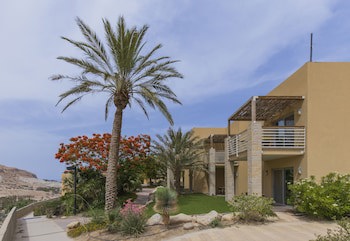 Ein Gedi Kibbutz Hotel
