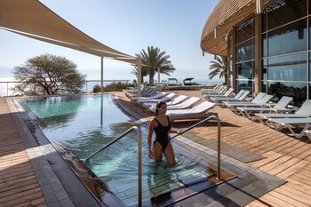 Ein Gedi Kibbutz Hotel