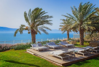 Ein Gedi Kibbutz Hotel