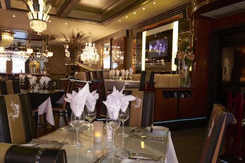 The Earl Of Doncaster Hotel