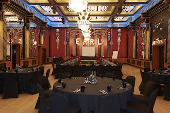 The Earl Of Doncaster Hotel