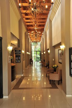 Safari Hotel & Convention Centre
