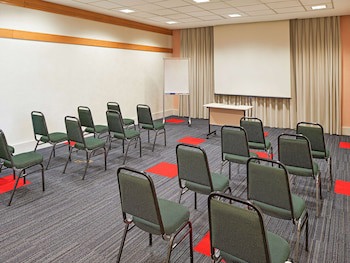 Ibis Sao Carlos (Adults Only)