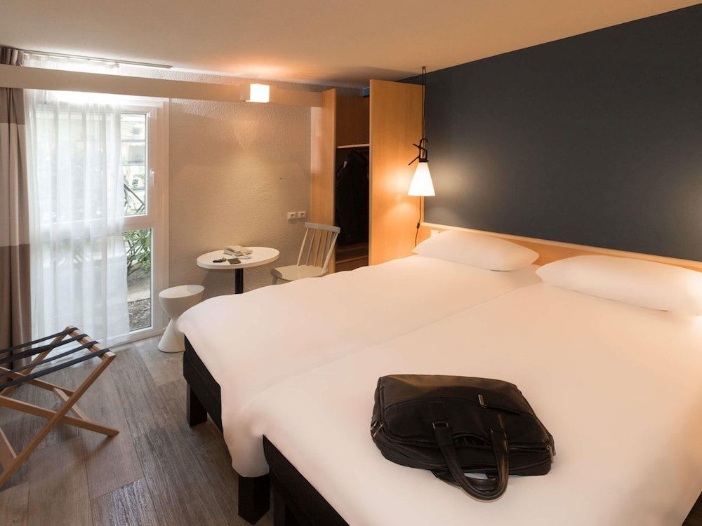 ibis Nantes Saint Herblain
