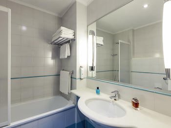 ibis Styles Napoli Garibaldi galeri fotoğrafı
