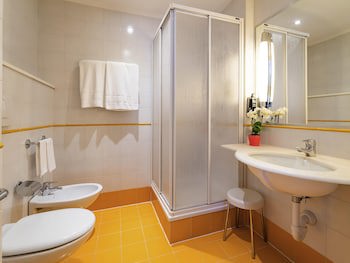 ibis Styles Napoli Garibaldi galeri fotoğrafı