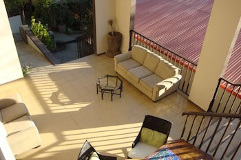 Coco Beach Hotel