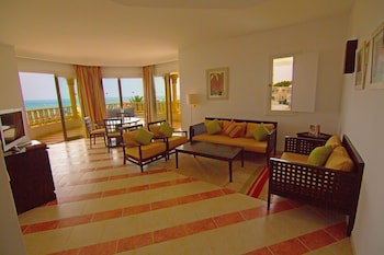 Golden Tulip Taj Sultan Resort
