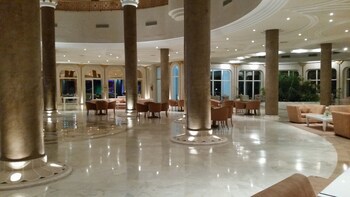 Golden Tulip Taj Sultan Resort