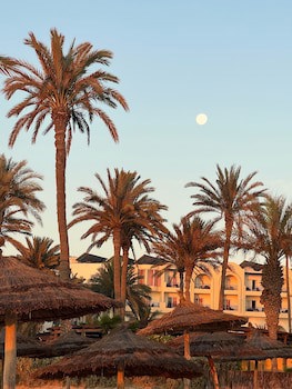 Eden Star Resort