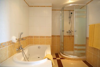 Eden Star Resort