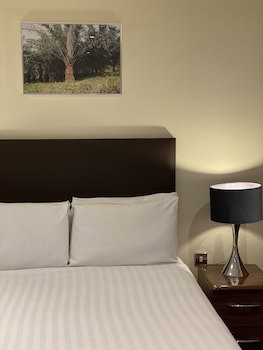 Grand Plaza Serviced Apartments