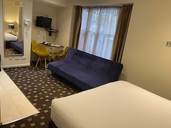 Grand Plaza Serviced Apartments