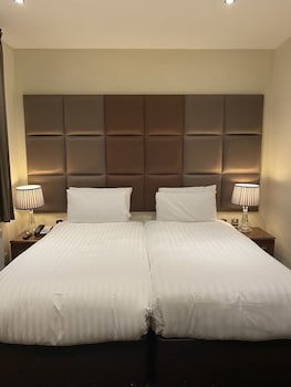Grand Plaza Serviced Apartments