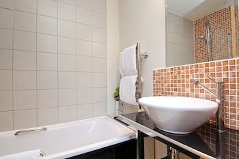 Grand Plaza Serviced Apartments