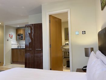 Grand Plaza Serviced Apartments