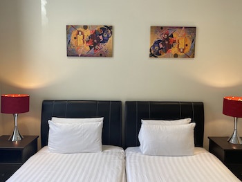 Grand Plaza Serviced Apartments