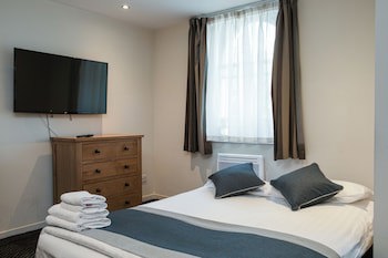 Grand Plaza Serviced Apartments