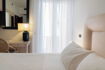 Hotel Florida Lerici galeri fotoğrafı