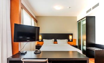 Paraiso Suites By Charlie