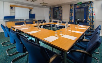 Holiday Inn Express Droitwich Spa, An Ihg Hotel