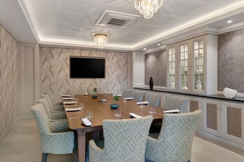 African Pride Melrose Arch Hotel, Autograph Collection