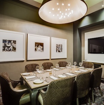 African Pride Melrose Arch Hotel, Autograph Collection