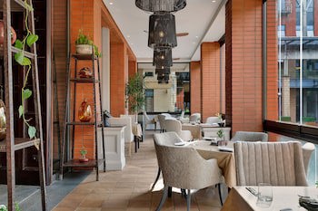 African Pride Melrose Arch Hotel, Autograph Collection