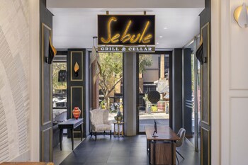 African Pride Melrose Arch Hotel, Autograph Collection
