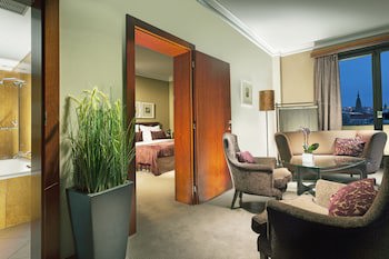 Jalta Boutique Hotel galeri fotoğrafı