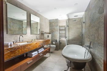 Jalta Boutique Hotel fotoğrafı