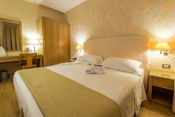 Hotel Touring fotoğrafı