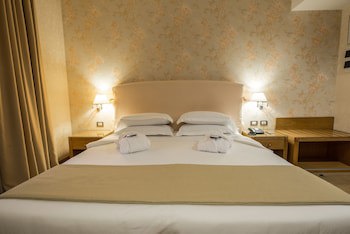 Hotel Touring galeri fotoğrafı