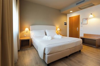Hotel Touring galeri fotoğrafı