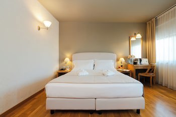 Hotel Touring galeri fotoğrafı
