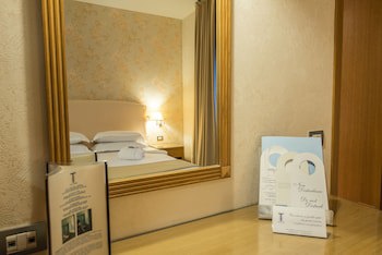 Hotel Touring fotoğrafı