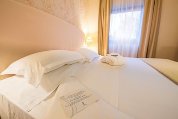 Hotel Touring fotoğrafı