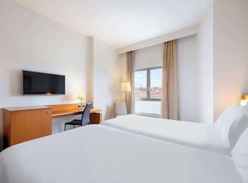 Hotel Leon Camino Affiliated By Melia