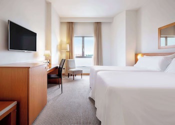 Hotel Leon Camino Affiliated By Melia