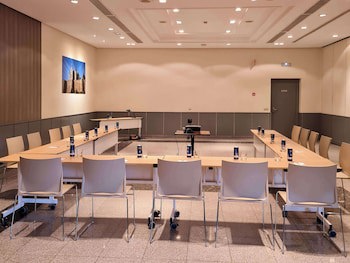 Hotel Leon Camino Affiliated By Melia